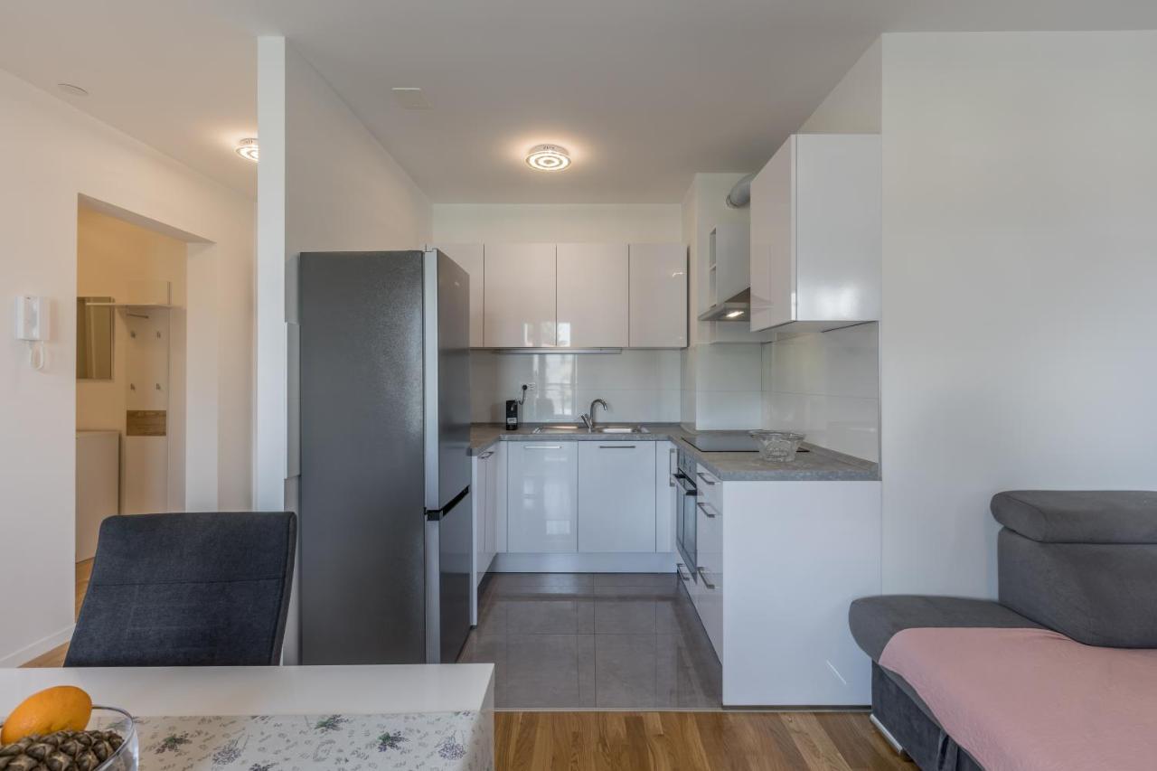 Apartment Tadic Split Exterior photo